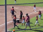 people playing softball