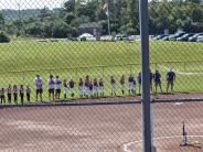 softball players
