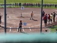 softball players